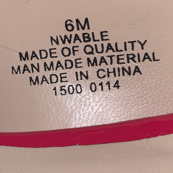 Pink Nine West Peep Toe Heel - Picture 5 of 5